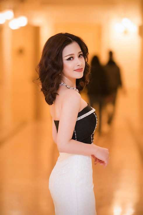 Dương Hoàng Yến 1