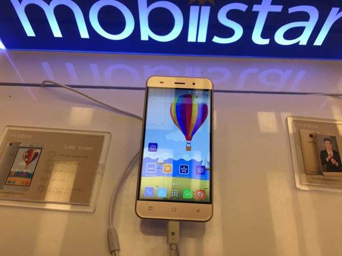 Mobiistar LAI Yuki có giá 2,09 triệu đồng.