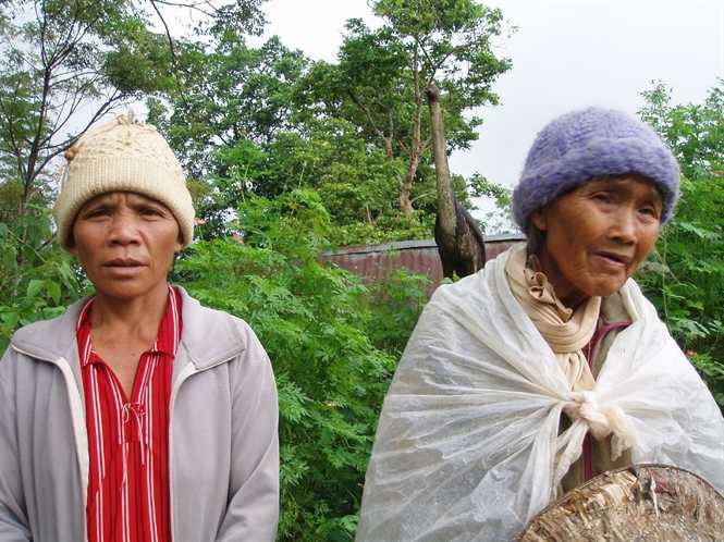 Những phụ nữ này khi nghe chúng tôi hỏi về tục nuôi ma, đều tỏ ra e ngại Những phụ nữ này khi nghe chúng tôi hỏi về tục nuôi ma, đều tỏ ra e ngại