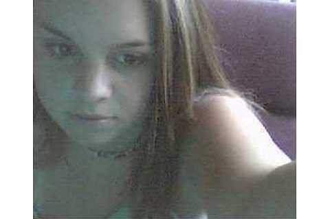 Alison Matera đến dự đám tang của chính mình