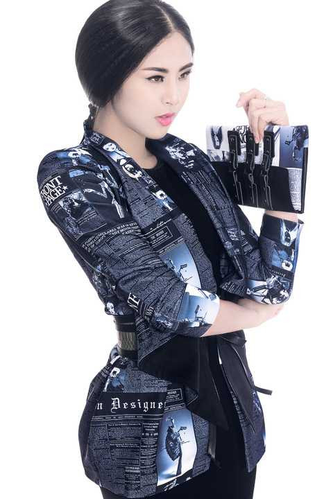 Đây là những thiết kế nằm trong BST Báo mới của NTK Cao Minh Tiến