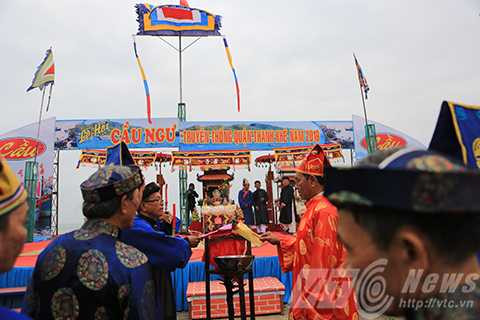 Ngàn ngư dân, Lễ hội Cầu ngư, lớn nhất Đà Nẵng, nghinh ông, biển Nguyễn Tất Thành