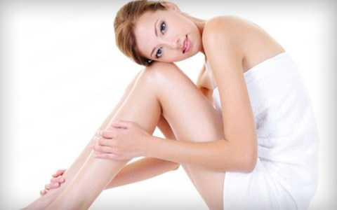 Cạo lông vùng kín trước khi yêu có thể làm trầy xước da gây ra viêm nhiễm. Ảnh minh họa