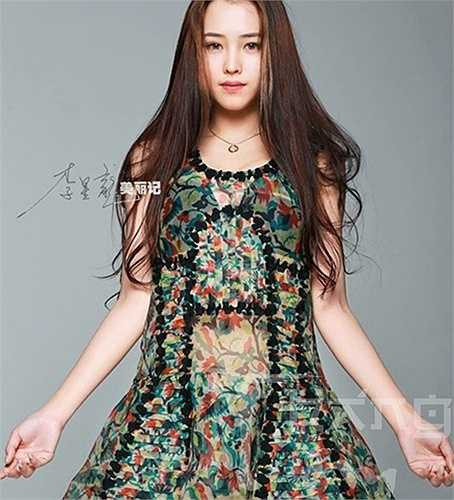 Hoặc quảng cáo quần áo 