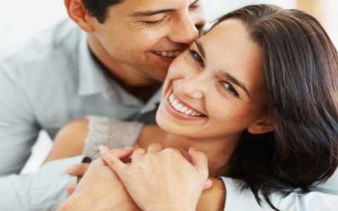 Khi yêu sẽ giải phóng endorphin, một loại hóc môn đem lại cho bạn cảm giác dễ chịu, thoải mái. Ảnh minh họa