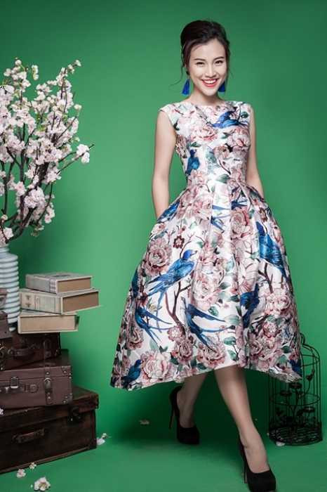 MC - Á hậu 9X Hoàng Oanh