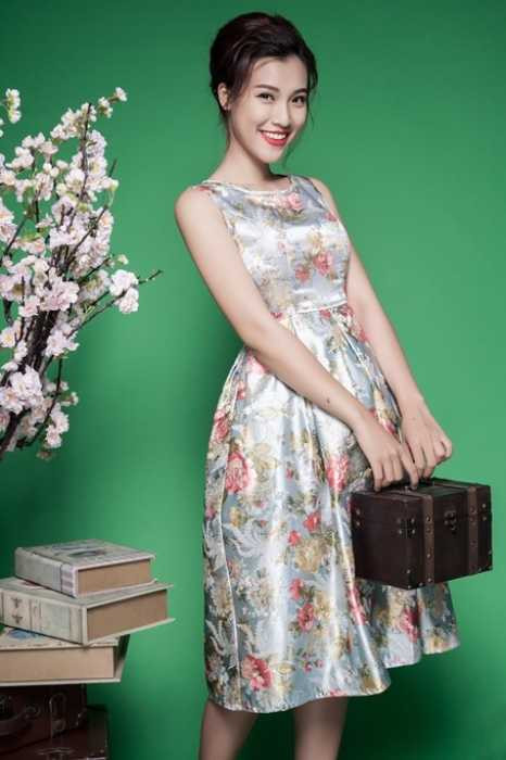 MC - Á hậu 9X Hoàng Oanh