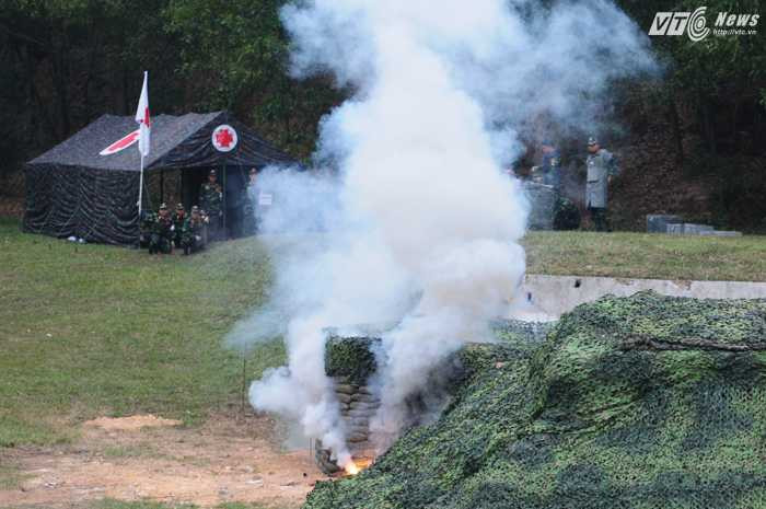 Một tình huống nổ giả định trong lô cốt - Ảnh: Tùng Đinh