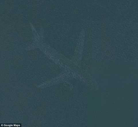 Hình ảnh chiếc máy bay bí ẩn gây xôn xao