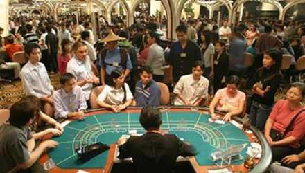 Hơn 700 người Việt sang Campuchia đánh bạc mỗi ngày