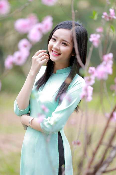 Hot girl xứ Tuyên