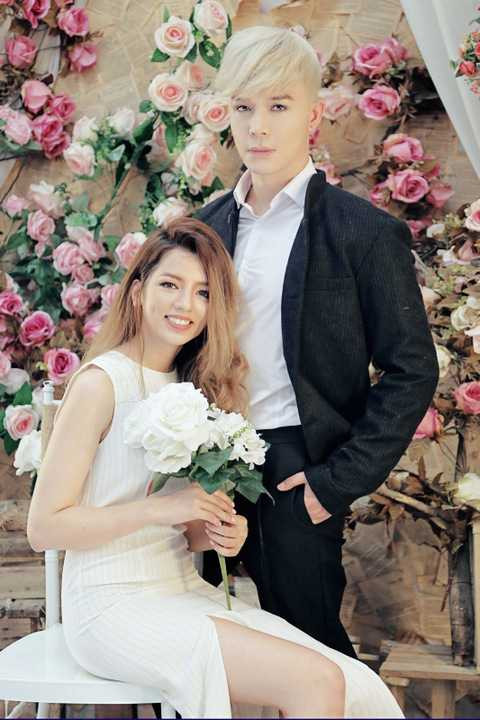 Vì thân thiết lâu năm nên Nathan Lee rất thoải mái khi phải quay những cảnh má ấp môi kề cùng học trò. 