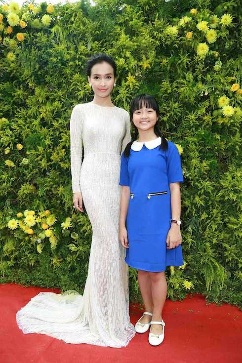 Ái Phương và Thanh Mỹ.