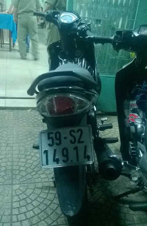 Cướp giật hăm doạ, đòi xử hiệp sỹ săn bắt cướp Minh Tiến