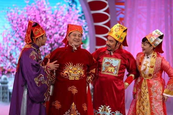 Táo quân 2016 thành công với vòng quay tham nhũng