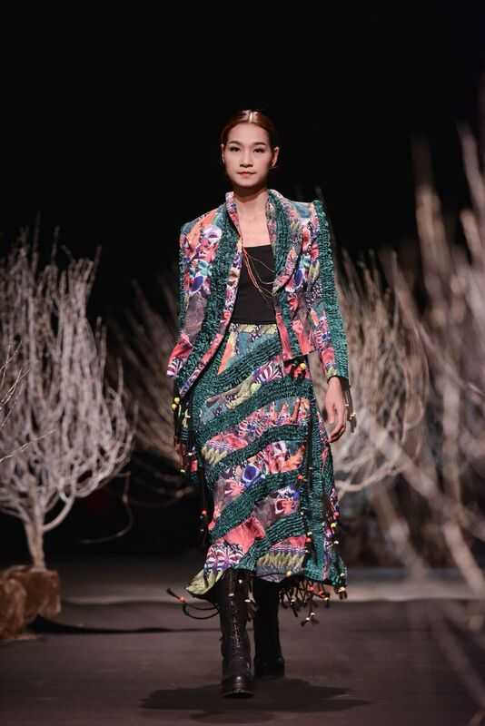 Tuần lễ thời trang Việt Nam Thu đông 2016: Ấn tượng trước các NTK trẻ