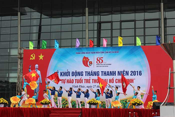 Lễ khởi động tháng thanh niên 2016
