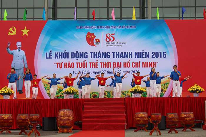 Lễ khởi động tháng thanh niên 2016