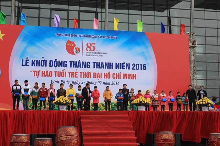 Lễ khởi động tháng thanh niên 2016