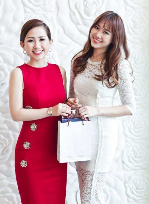 Hari Won và Trâm Ruco.