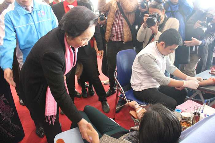 Lễ hội Xuân hồng 2016