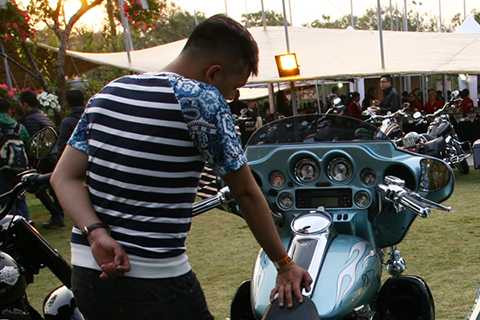 Hệ thống đồng hồ không khác gì một chiếc xe hơi Hệ thống đồng hồ không khác gì một chiếc <a href='https://vtcnews.vn/oto-xe-may.31.0.html' >xe hơi</a>