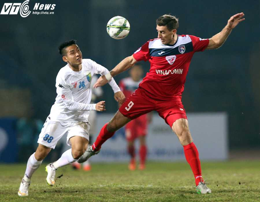 Tiền đạo người Mỹ gốc Nga - Dyachenko, tân binh của Than Quảng Ninh mùa giải 2016 (ảnh: Quang Minh)