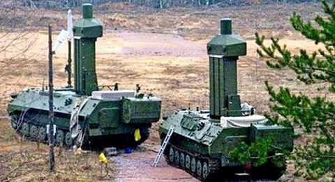 Hai xe trong tổ hợp tác chiến điện tử Borisoglebsk-2 của Nga.