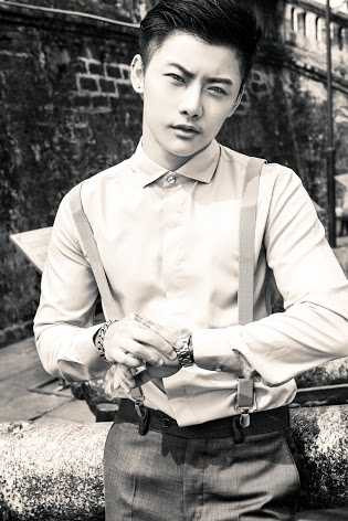 thần tượng chuyển giới Thái Lan JYB