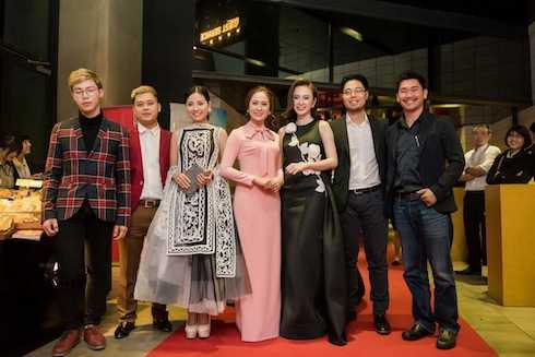 Đoàn làm phim 'Taxi, em tên gì?' Đoàn làm phim 'Taxi, em tên gì?'