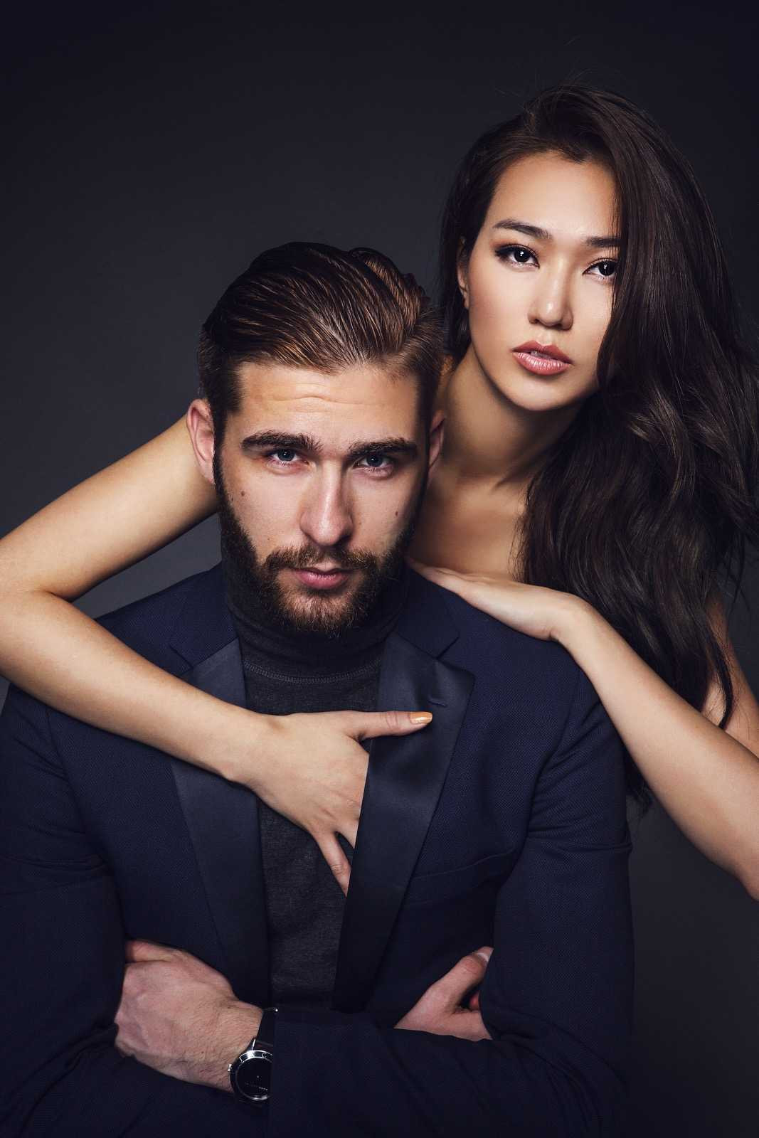 Được biết, từ trước Tết đến nay, nữ sinh viên đại học Kinh tế đã sụt hơn 3kg vì lịch tập luyện dày đặc. Tuy nhiên, cô lại xem “Bước nhảy hoàn vũ 2016” như một cơ hội để thử thách bản thân và đặc biệt là giữ cơ thể thon gọn.