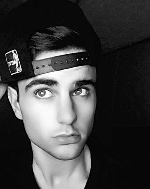 Anh chàng đẹp trai, bất ngờ, tạm biệt, thịt thừa