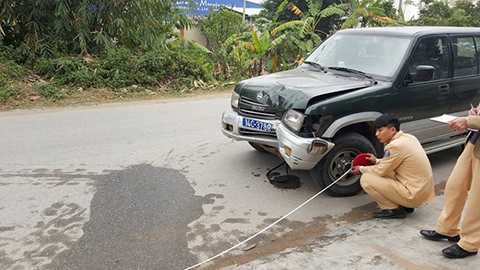 Thai phụ, chết thảm, dưới gầm xe, biển xanh, Quốc lộ 38, Quảng Ninh, tông trực diện