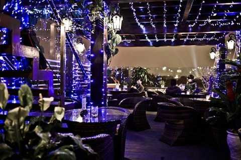 Một không gian tuyệt vời như Lavender Garden sẽ mang đến những trải nghiệm thú vị. Ảnh: Google Một không gian tuyệt vời như Lavender Garden sẽ mang đến những trải nghiệm thú vị. Ảnh: Google