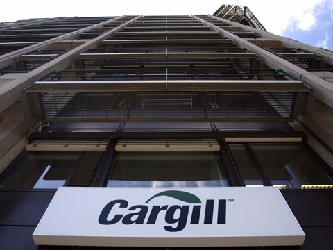 Cargill - thành lập vào năm 1865 với chỉ một cửa hàng ngũ cốc nhỏ lẻ. Nhưng Cargill đã phát triển nhanh chóng sau đó và hiện trở thành hãng tài chính lớn với 10 tỷ phú