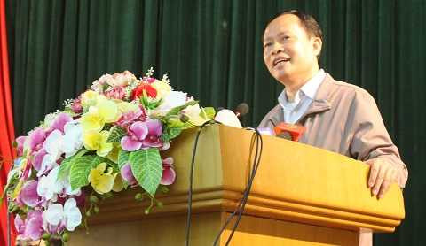 Ông Nguyễn Văn Chiến phát biểu tại buổi đối thoại Ông Nguyễn Văn Chiến phát biểu tại buổi đối thoại