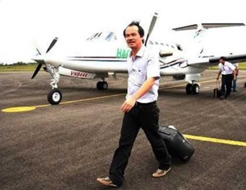 Bầu Đức lên tiếng phủ nhận thông tin về việc Tập đoàn Hoàng Anh Gia Lai đang phải trả tiền thuê chuyên cơ phản lực Legacy 600