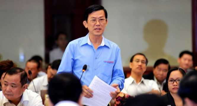 Ông Đỗ Phước Tống - Chủ tịch hội cơ khí - điện TP.HCM đóng góp ý kiến tại hội nghị - Ảnh: Duyên Phan