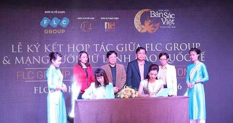 Đại diện Tập đoàn FLC và Công ty Nam Hương Media & Event ký hợp tác tổ chức cuộc thi