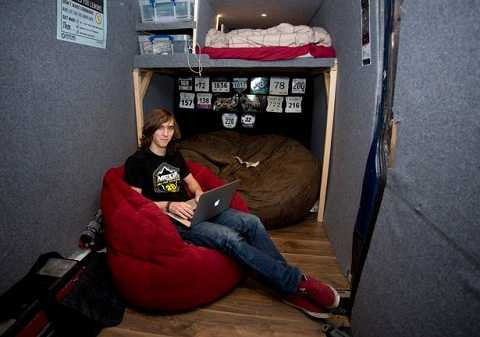 Việc làm của chàng trai là hoàn toàn hợp pháp.