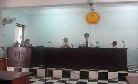 Thẩm phán chủ tọa Nguyễn Thái Bình.