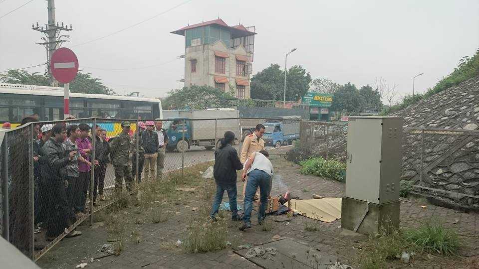 Nam thanh niên rơi từ đường vành đai 3 xuống đất chết thảm