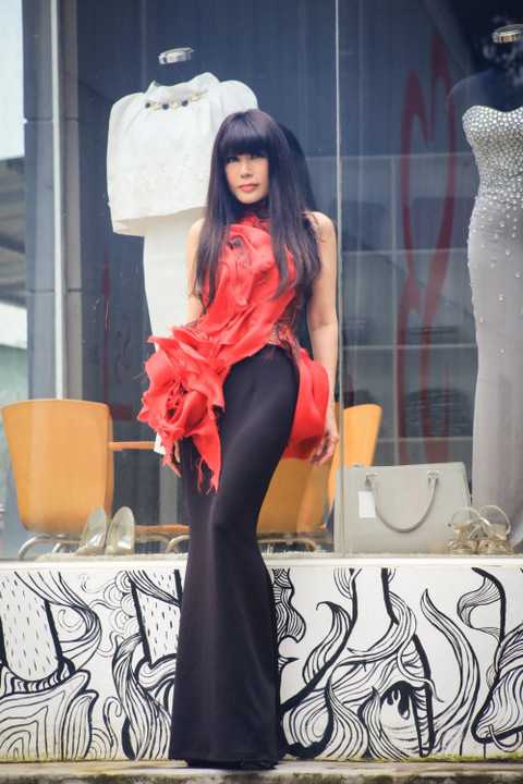  Nhật Hạ