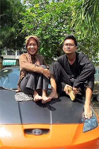 Ali đi đóng phim cùng diễn viên Kim Huyền.