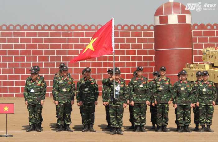 Đoàn Việt Nam tham dự lễ bế mạc