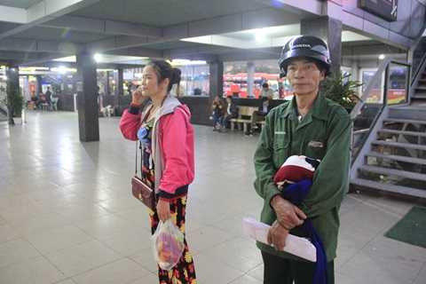 Từ lúc lạc mất Vũ, cả gia đình không khi nào thôi lo lắng.