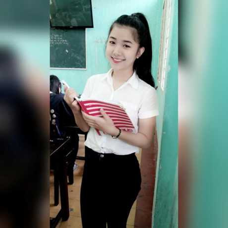 4 cô giáo tương lai xinh xắn, đa tài nổi tiếng dân mạng