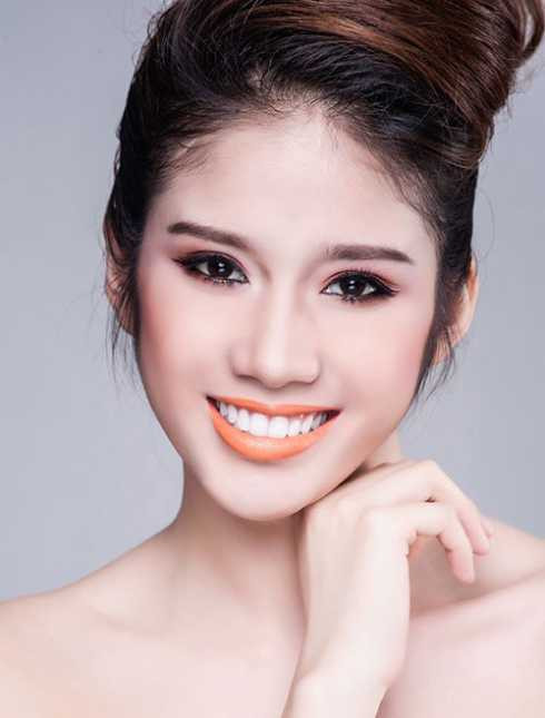 Nhan sắc lộng lẫy của Á hậu Đồng Thanh Vy 