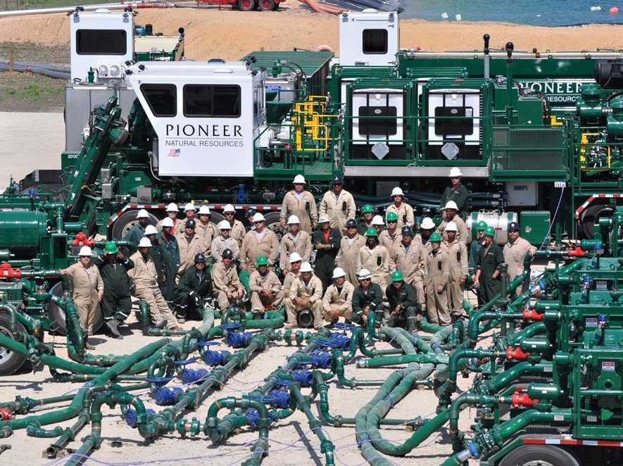 Đội ngũ và máy móc hùng hậu của Piorneer