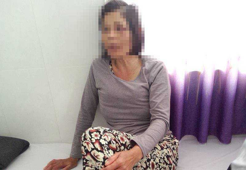 : Hiện bà H. vẫn đang được điều trị tại bệnh viện với nhiều vết bầm tím trên mặt.